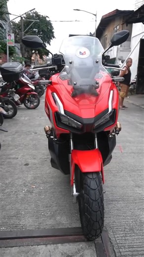 Piecocobra Terra Ert Tire on Honda Adv 150 | Takara Tires