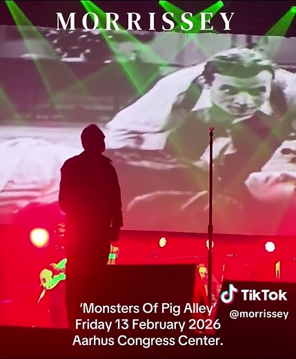 Morrissey Performs ‘Monsters Of Pig Alley’ Live in Aarhus