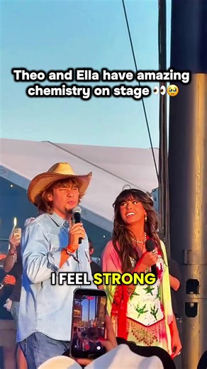 Theo and Ella have amazing chemistry on stage 👀🥹 #theovon #ellalangley #stagecoach #theovonclips