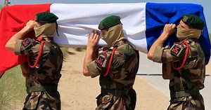 Last surviving French D-Day commando dies aged 100