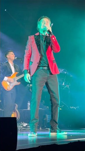 Cliff Richard | My Kinda Life | Live | Cardiff | November 30th 2025 #cliffrichard #concert