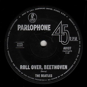 The Beatles - Roll Over, Beethoven