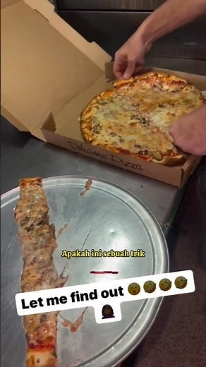 Cara Memotong Pizza Aneh !