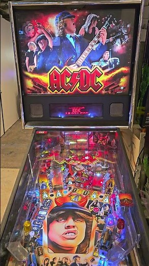 AC/DC Pinball Machine (2012) Stern #arcade #pinball