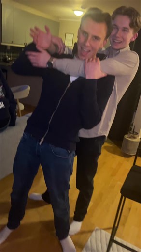 Exploring Team Dynamics in Modern Collaborations