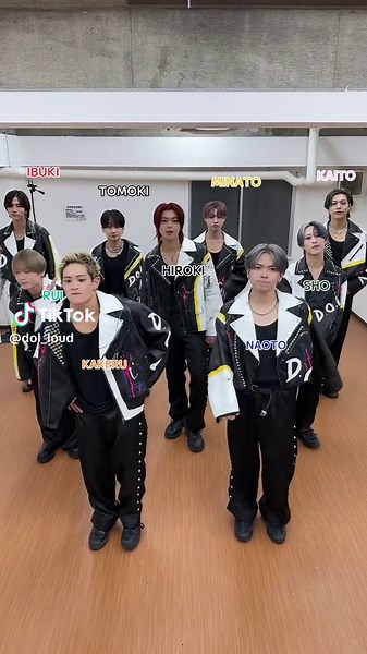 Japanese Musical Performance by KAKERU, KAITO, HIROKI, RUI, MINATO, SHO, NAOTO, IBUKI, TOMOKI