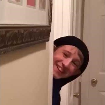 Vine-white kid whips