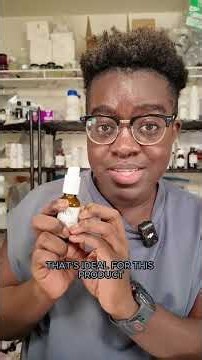 @geekandgorgeous and @rundumhaut have launched a FIFTEEN percent azelaic acid serum called AAll clea