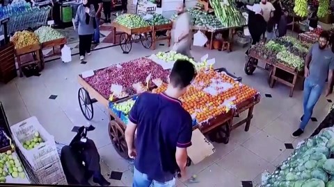 Israel PM gifts Trump gold pager, in apparent reference to attacks on Hezbollah