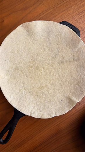 Spanakopita Tortilla Quiche Follow @thechefoutwest AND comment RECIPE and I’ll send the full recipe straight to your inbox. This is the ultimate breakfast hack. If you’re looking for quick, easy and simple breakfast ideas then you need to try this tortilla quiche. Assembled in minutes then straight into the oven, this one ticks all the boxes. | Thechefoutwest