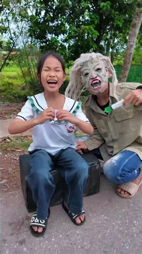 Quỷ Định Tiêm Thuốc Nhưng Cái Kết 😭 | Demon Got Injected Instead 😂 #shorts