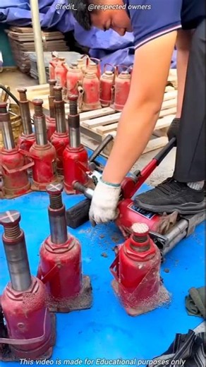 Hydraulic Jack Repair Process 🔧 #shortvideo