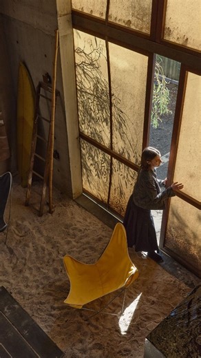 The Local Project on Instagram: "Architects at Home • Video Feature • With over 450 detailed drawings underpinning the design, Indian Head House is rich in intention and interpretation. Some elements wobble, some seem irregular, but all contribute to the narrative of place and self. This is not a showpiece – it’s a lived-in story, one that offers lessons in letting go of excess and returning to what matters. As both architect and resident, @peterstutchburyarchitecture has created not just a hous