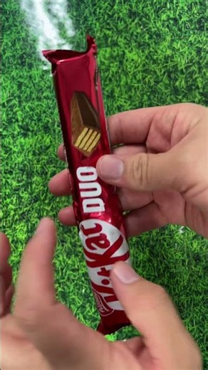 ASMR / amsr video /amsr kitkat / chocolate 🍫 cake #amsr #kitkat #chocolate