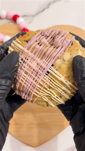 🩷💕 LOVE AT FIRST BITE 🩷💕 If you’re still looking for the perfect Valentine, these Royal Krumbs cookies understood the assignment. Soft, gooey, and filled with love 💗 ✨Available all month long in February✨ Perfect for your Valentine, your bestie, or a little self-love moment. 📲Order online: 👉www.krumbsandkrunch.co.za 👉www.royallyiced.co.za 💬Or WhatsApp us directly: Julia - 071 876 9290 Chantelle - 084 619 9072 Because sometimes... love looks like cookies💌🍪 | Krumbs & Krunch