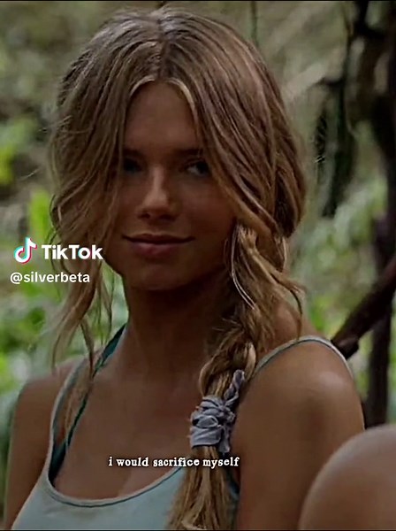 Dean and Emma Kiss Scenes: Blue Lagoon Awakening