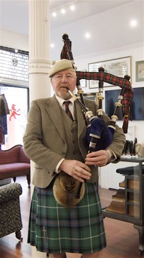 I tried to master bagpipes in an hour 🪈🎶🥹 | Great Big Story