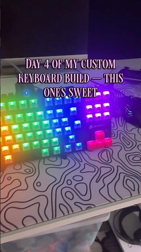 3D Printing a Gummy Bear Keycap 🍬 — Custom Mechanical Keyboard Build (Day 4) #3dprinting #shorts