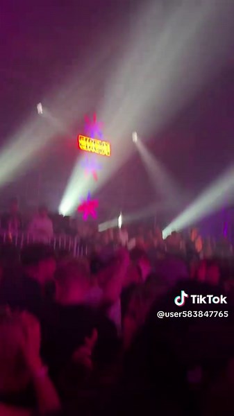 Experience an Epic DJ Set at Blackstone