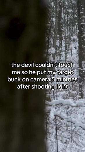 It’s a different kind of test when the buck you’re after only shows up on camera at 9:00 PM🦌🌙 It’s tempting to get frustrated or try to force a move, but sometimes the best thing you can do is just stay patient and let things play out. It’s a solid reminder that we’re on his schedule, not the other way around. Just trusting that eventually, the timing will line up exactly how it’s supposed to. Anyone else getting