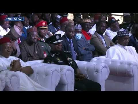 Ace Comedian, Okey Bakassi Entertains Buhari At Police Conference In Imo