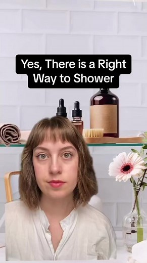 We asked the experts, and as it turns out, there really is a right way to shower. #bodycaretips #showerroutines #bodycaretiktok #everythingshowerroutine #hygienetip
