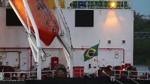 Aft Mooring Station Vessel Seaman Adjusting: stockbeeldmateriaal en -video's (rechtenvrij) 2132666 | Shutterstock