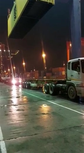 Teams at the Cape Town Container Terminals have started to clear backlog to create space for priority cargo which includes medicines and food. | Transnet SOC Ltd