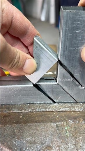🔥 Perfect Square Tube Cuts – The Marking Trick Every Metalworker Should Know!