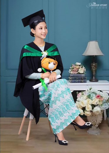 Graduation Photography Tips and Before/After Edits