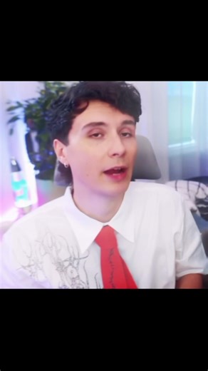 Dan Howell and Danisnotonfire Have a Fun Time 🌊