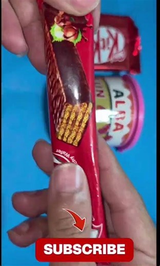 Asmr kit kat Unwrapping sound | candy satisfying ASMR | #asmr #chocolate #kitkatlovers #satisfying