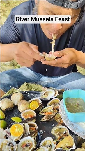 The Ultimate Riverside Mussel Feast