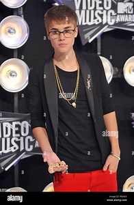 Justin Bieber  at 2011 MTV Video Music Awards at The Nokia Theatre In Los Angeles. Event in Hollywood Life - California, Red Carpet Event, USA, Film Industry, Celebrities, Photography, Arts Culture and Entertainment, Topix Celebrities fashion, Best of, Hollywood Life, Event in Hollywood Life - California, Red Carpet and backstage, movie celebrities, TV celebrities, Music celebrities, , Bestof, Arts Culture and Entertainment, vertical, one person, Photography,   Three Quarters, 2011 inquiry tsuni