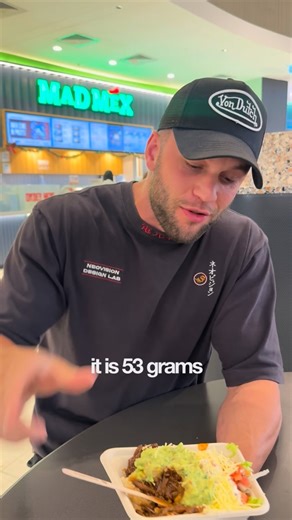 JACOB | ONLINE COACH 🦅 on Instagram: "🔥 MAD MEX JUST DROPPED HEAT 🔥 Tried the NEW Beef Barbacoa and yeah… this is seriously some of the best beef in Australia right now. ✔️ Pasture-raised Aussie beef ✔️ Slow cooked, shredded in-store ✔️ Marinated in 100% fresh, authentic ingredients And if you run double beef? 👉 53g of protein in one meal 💪"