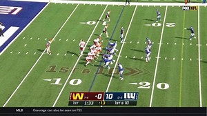 Logan Thomas trucks defender on 29-yard catch and run