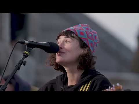 This is The Kit - Hotter Colder (Live At The Minack Theatre)