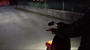  Illuminazione Totale: Massimo da Foligno Mostra la Sua Vespa 50...