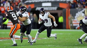 Highlight: Mark Andrews Scores 35-Yard Touchdown on Fake 'Tush Push' Run