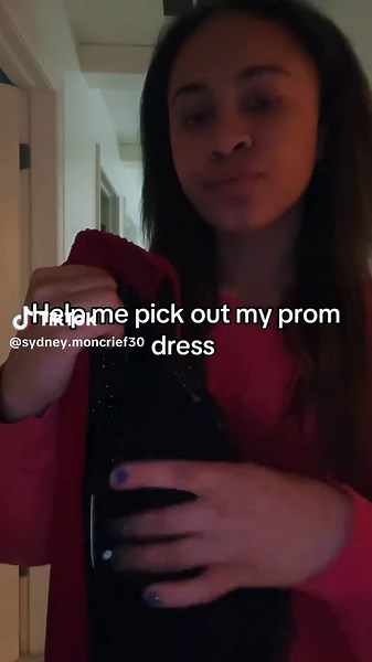 Please help idk😭#fypシ #comment #prom #helpme