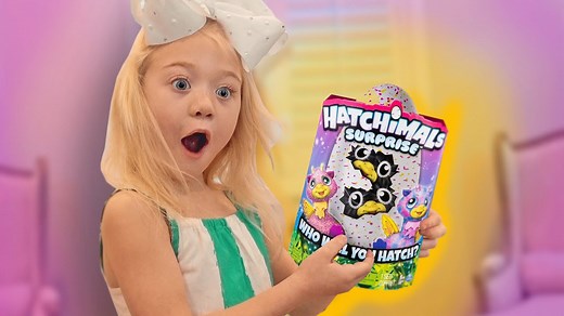 Everleigh Opens Hatchimals Twins — What’s Inside the Egg?