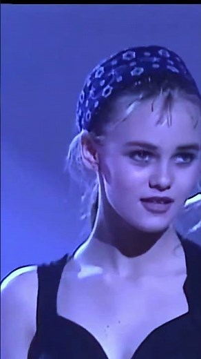 French Pop Magic of the 80s | Vanessa Paradis – Joe Le Taxi