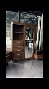 🏃🏻‍♂️ 💨 Corre y adquiere el tuyo. Hasta agotar existencias!! Disponible en color roble y nogal | Alamo Muebles