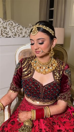 Minaali Chugh Gupta on Instagram: "Ethereal elegance crowned in every stroke, a bride radiating timeless royal charm. Bride: @mehraarshiya Makeup: @minaalichugh_makeupartistry Hair: @hairart_by_israr Outfit: @marwarcouture @royaltiesofmarwar #agramakeupartist#globalmakeupartist#loveformakeup#content#minaalichughartistry#minaalichugh#makeupartist#makeuplover"
