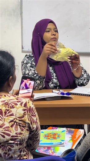 Good henna starts with good powder ✨ If your stain is weak… it’s not your design, it’s your mix 👀 ✔️ Use fresh, finely sifted powder ✔️ Always seal your paste properly ✔️ Let your paste rest for best stain 💚 Premium henna powder available (3x / 5x / 7x sifted) DM to order 📦 Resellers & bulk orders welcome #creatorsearchinsight #hennatips #mehendiartist #hennaartist #hennalove #mehendi #hennapowder #hennastain #bridalmehendi #hennadesign #hennaaddict #hennacone #organicbeauty #smallbusinesssl 