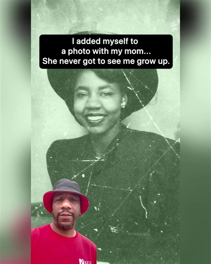 ❓ Want to bring old photos back to life? 類 ✅ Revive vintage pictures with AI - let faces shine again! | Photica・Live Photo AI Animator | Facebook