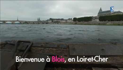 Ce soir, nous vous emmenons en visite à #Blois avec un guide qui nous raconte la culture des quartiers nord, la Loire et les célèbres escaliers Denis Papin ! | France 3 Centre-Val de Loire