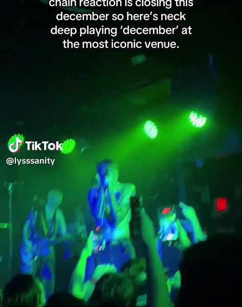 Chain Reaction Closes: Neck Deep's December Performance