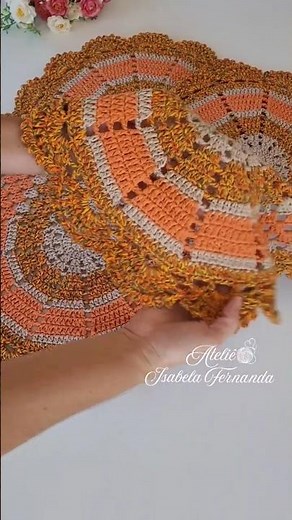 Tapete oval fácil e econômico