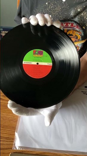 ‘Led Zeppelin II’ 1969 1st press stereo Lp w/ Robert Ludwig mastering MOST POWERFUL ROCK ALBUM EVER